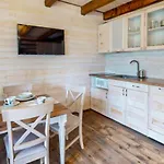 Stunning In With Heated Swimming Pool * Karwia