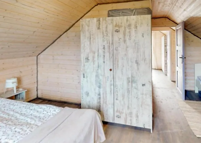 Semesterbostad Amazing In *